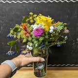 August flower mini in vase