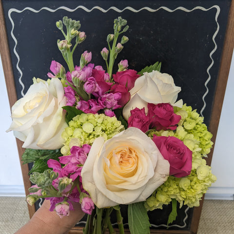 Garden Rose Mixed  Bouquet (bright pink)